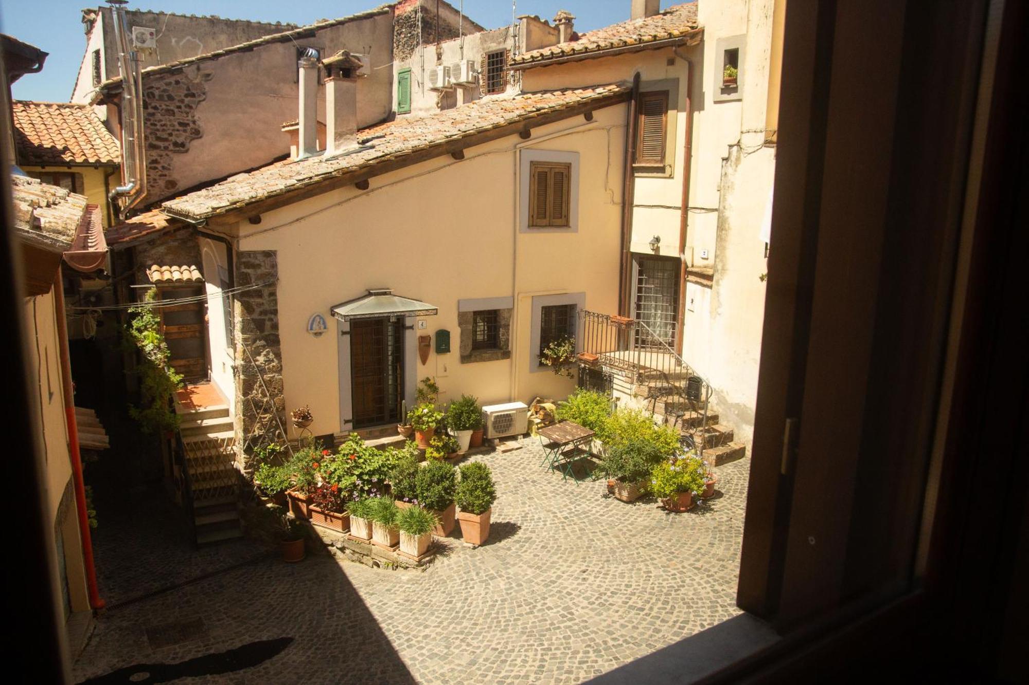 Finestra Sul Borgo Apartment Trevignano Romano Exterior foto