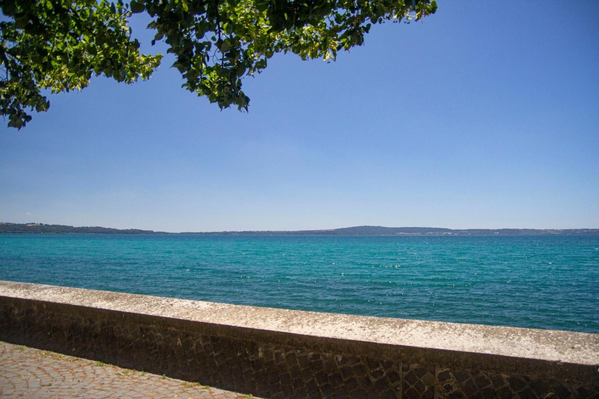 Finestra Sul Borgo Apartment Trevignano Romano Exterior foto